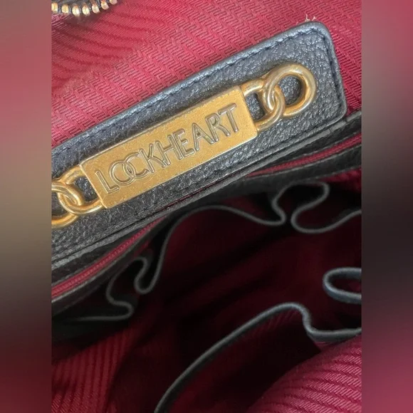 •VINTAGE • LOCKHEART Snake Embossed Shoulder Bag - Picture 9 of 13